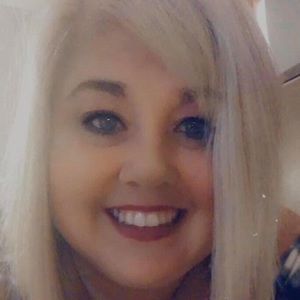 Meet your Posher, Bobee